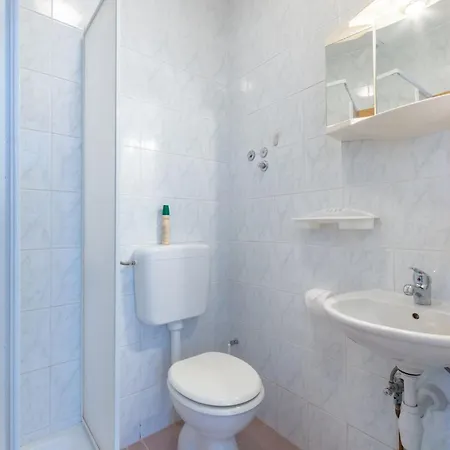 Mimi Casa de hóspedes 3*