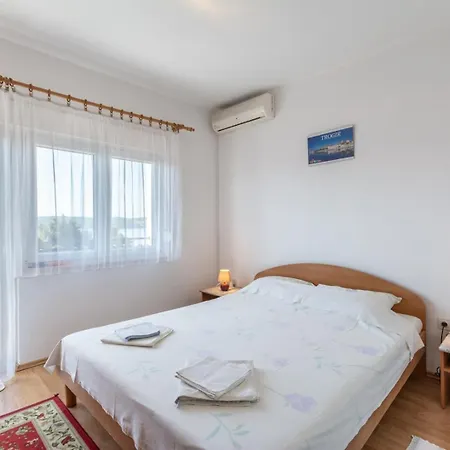 Mimi Casa de hóspedes Trogir