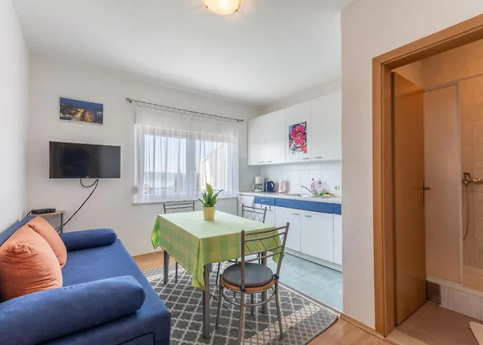 Mimi 3* Трогір