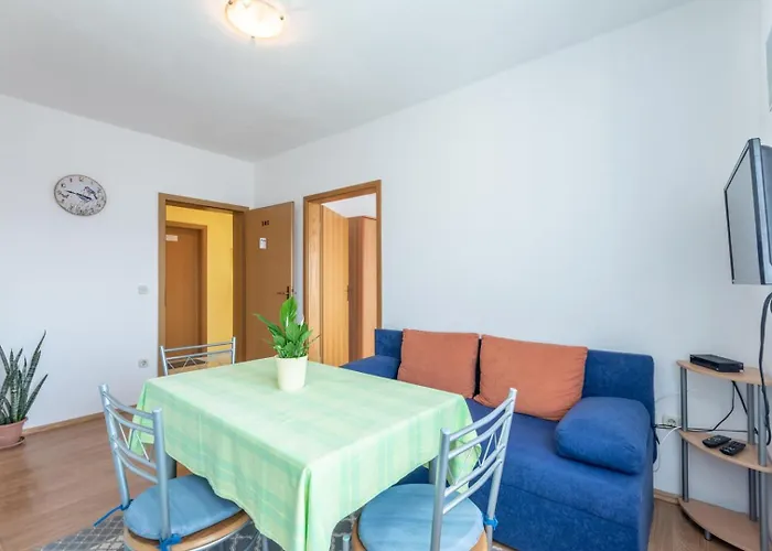 Гостьовий будинок Mimi 3*